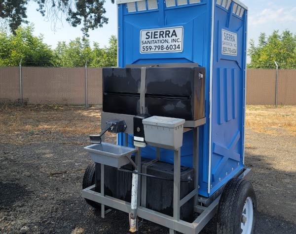 Single Trailer-Mounted Toilet in a construction site in visalia ca