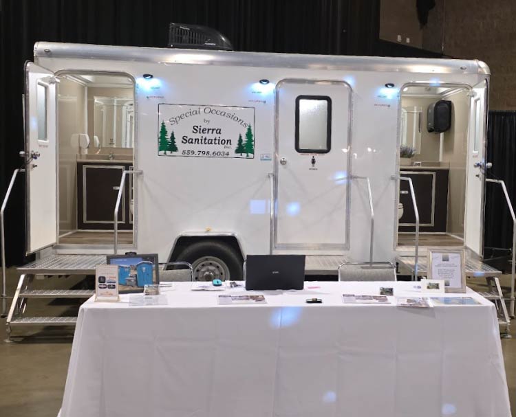 luxury vip portable restroom for events such us wedings and celebrations in visalia, ca